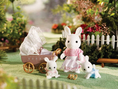 Calico Critters | Connor & Keri's Carriage Ride Kaboodles Toy Store - Victoria