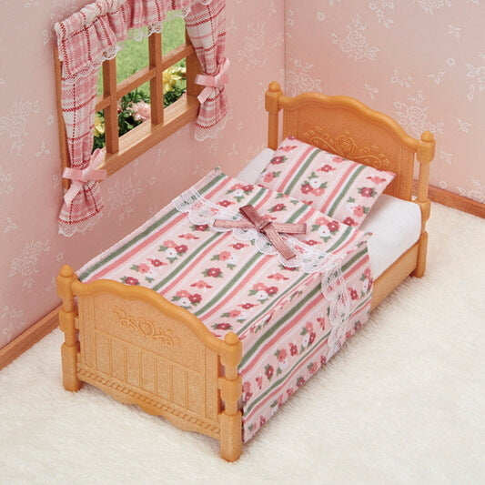 Calico Critters | Bed & Comforter Set Kaboodles Toy Store - Victoria
